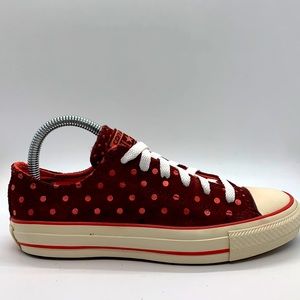 Women’s Converse Premium Suede/satin shoes